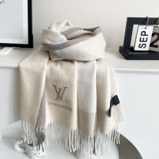 Valentino Scarf